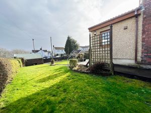 Photo 19- click for photo gallery